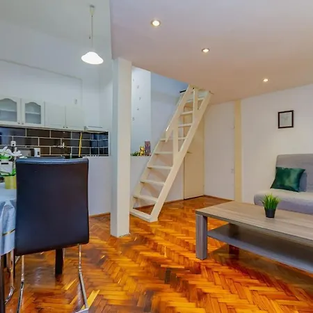 Apartment P29 Citypark
